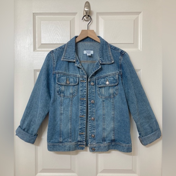 Old Navy Jackets & Blazers - Old Navy Women’s Medium Wash Denim Jean Jacket Size Medium Trucker Classic Boho